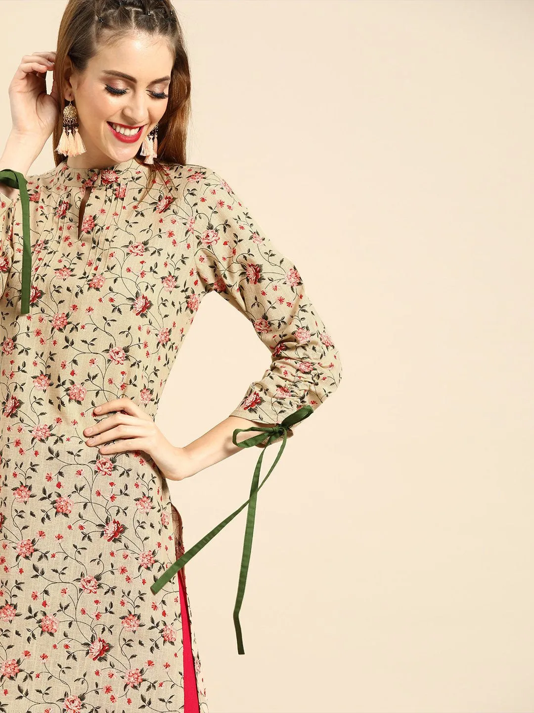 Women Beige Calf Length Long Sleeves Straight Floral Printed Cotton Kurta